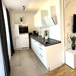 Leon Art Apartment