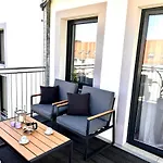 Leon Art Apartment