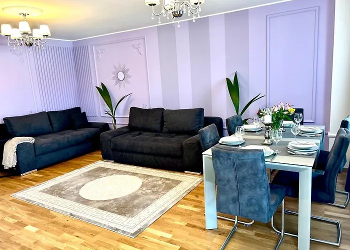Leon Art Apartment